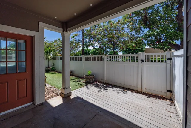 Listing Image for 15 E Kuu Aku Ln 118 30 of 45