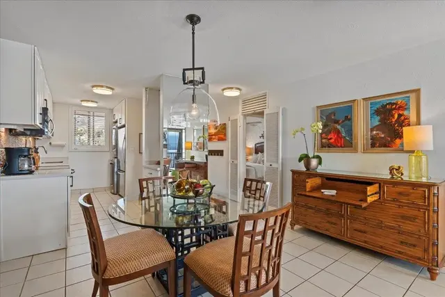Listing Image for 250 Hauoli St 407 10 of 39