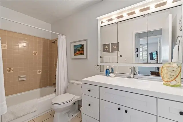 Listing Image for 250 Hauoli St 407 33 of 39