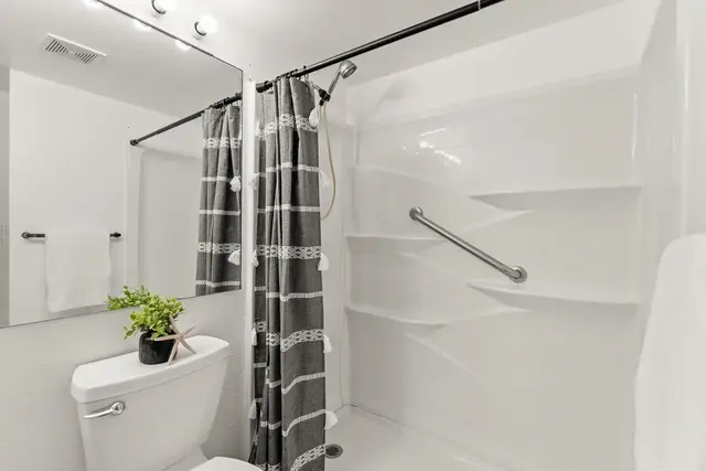Listing Image for 60 Waipaa Ln 39-105 29 of 50