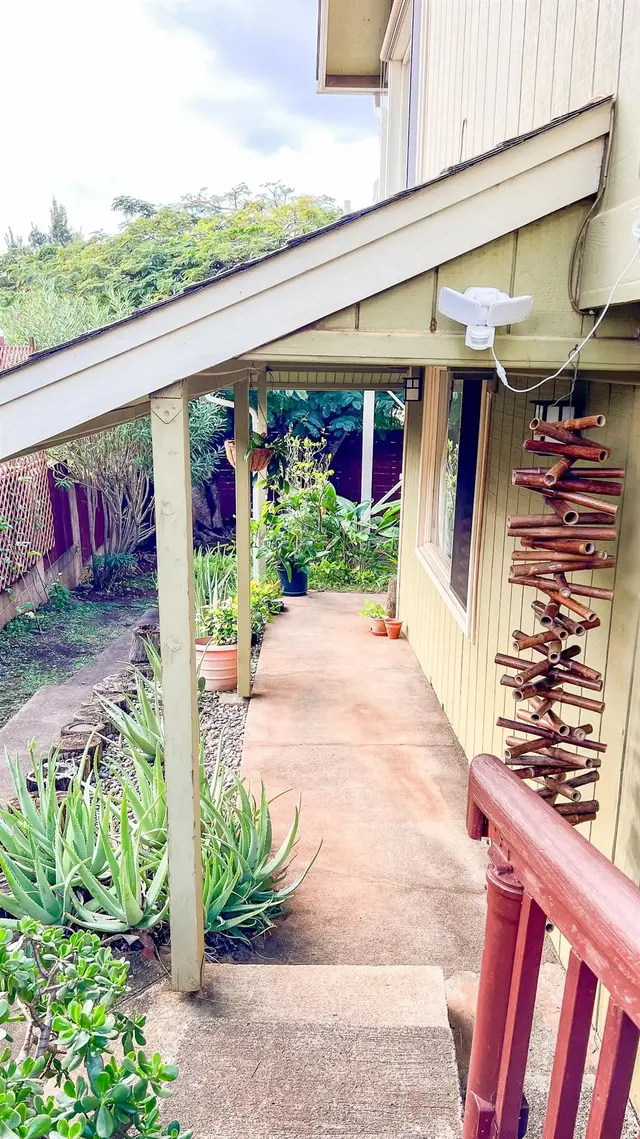 Listing Image for 340 Hokulani St 32 of 45