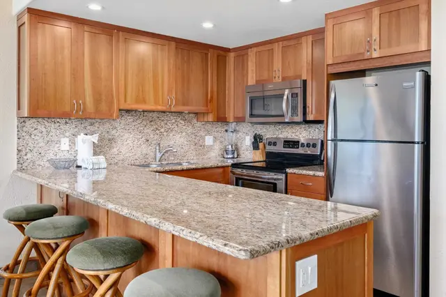 Listing Image for 3543 Lower Honoapiilani Rd K103 2 of 35