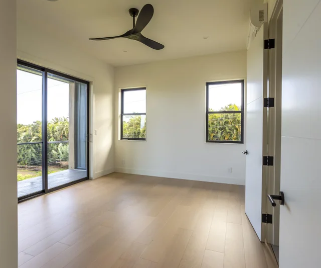 Listing Image for 111 Mehana Rd Unit A 32 of 41