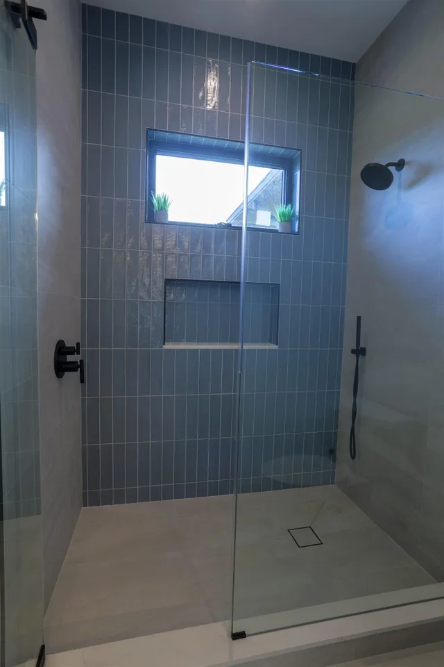 Listing Image for 111 Mehana Rd Unit A 34 of 41