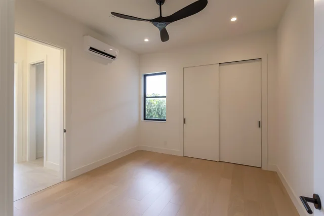 Listing Image for 111 Mehana Rd Unit A 35 of 41