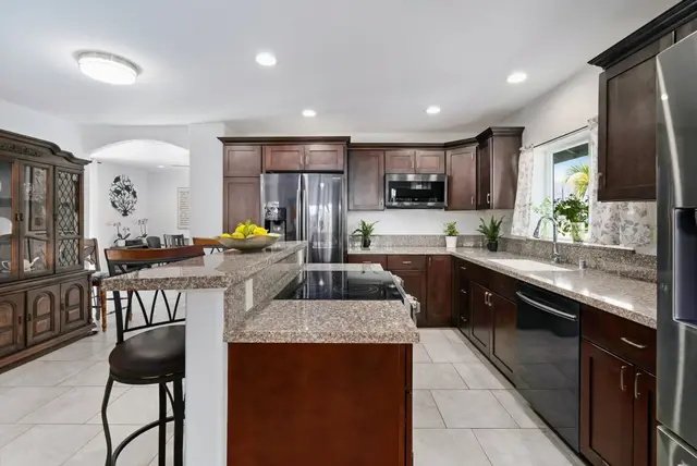 Listing Image for 175 Molokai Akau St 20 of 49