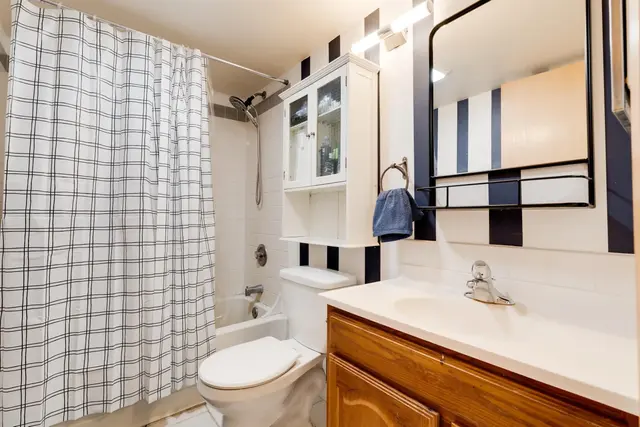 Listing Image for 40 Kapi Ln 17-103 9 of 15