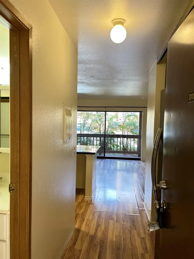 Listing Image for 3740 Lower Honoapiilani Rd D-106 3 of 29