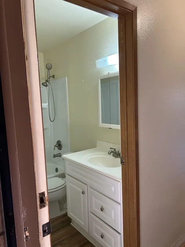 Listing Image for 3740 Lower Honoapiilani Rd D-106 4 of 29