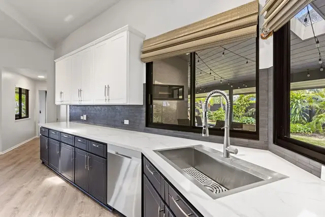 Listing Image for 711 Kumulani Dr 15 of 30