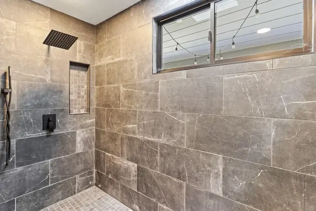 Listing Image for 711 Kumulani Dr 20 of 30