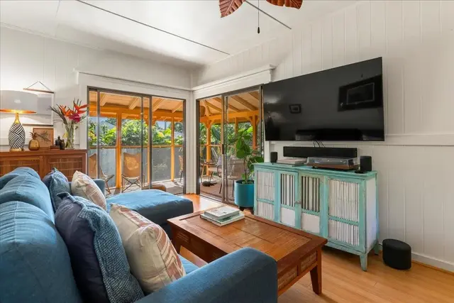 Listing Image for 3221 Luahine Pl 7 of 45