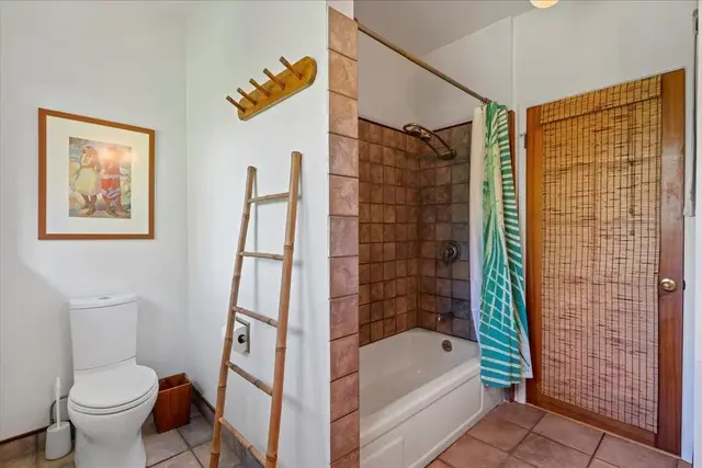 Listing Image for 3221 Luahine Pl 13 of 45