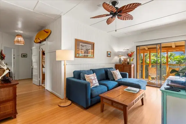 Listing Image for 3221 Luahine Pl 2 of 45