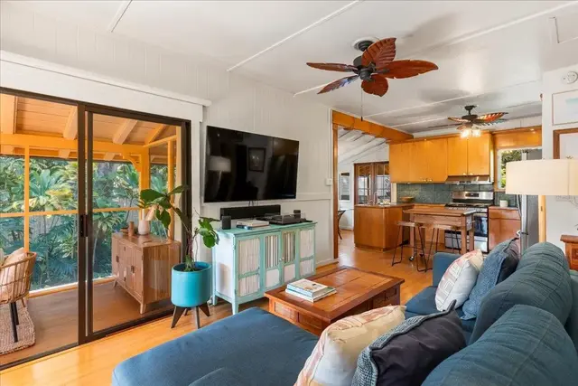 Listing Image for 3221 Luahine Pl 3 of 45