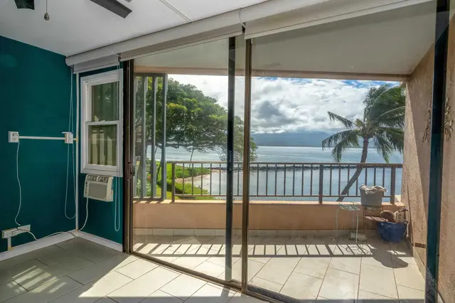 Listing Image for 20 Hauoli St 312 12 of 22