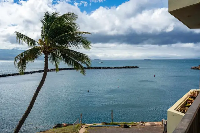 Listing Image for 20 Hauoli St 312 6 of 22