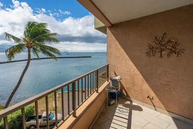 Listing Image for 20 Hauoli St 312 7 of 22