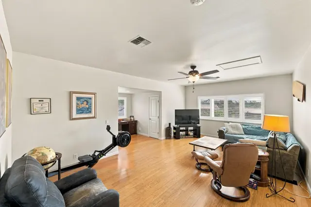 Listing Image for 129 Oluea Cir 23 of 50