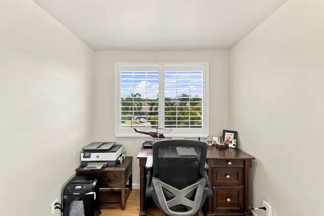 Listing Image for 129 Oluea Cir 24 of 50
