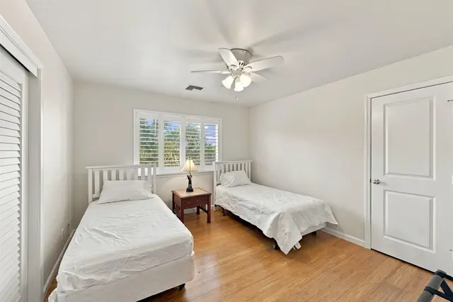 Listing Image for 129 Oluea Cir 30 of 50
