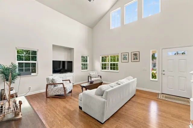 Listing Image for 129 Oluea Cir 7 of 50