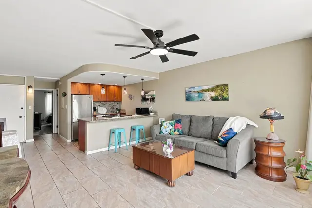 Listing Image for 120 Hui Rd F A6 5 of 26