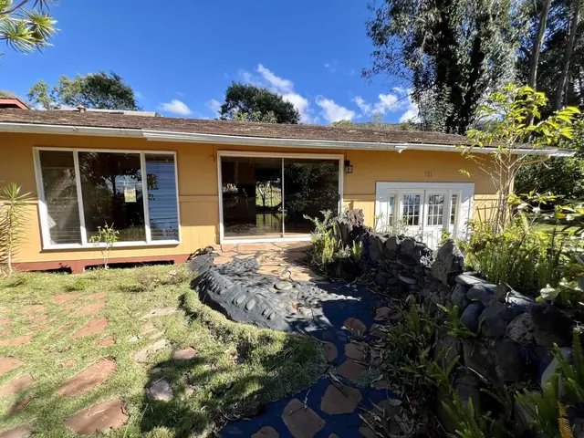 Listing Image for 721 Polipoli Rd 1 of 21