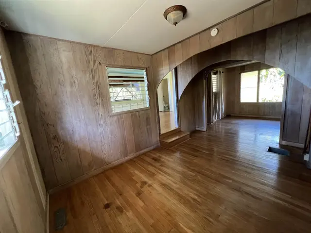 Listing Image for 721 Polipoli Rd 19 of 21