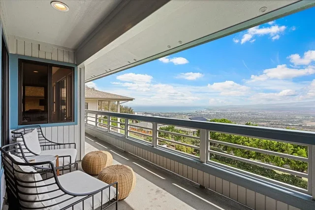 Listing Image for 545 Iiwi Way 20 of 50