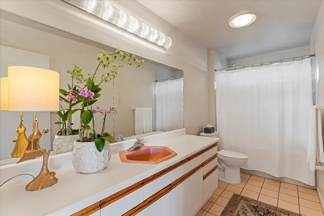 Listing Image for 545 Iiwi Way 39 of 50