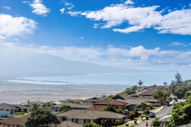 Listing Image for 545 Iiwi Way 5 of 50