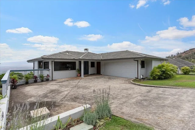 Listing Image for 545 Iiwi Way 6 of 50