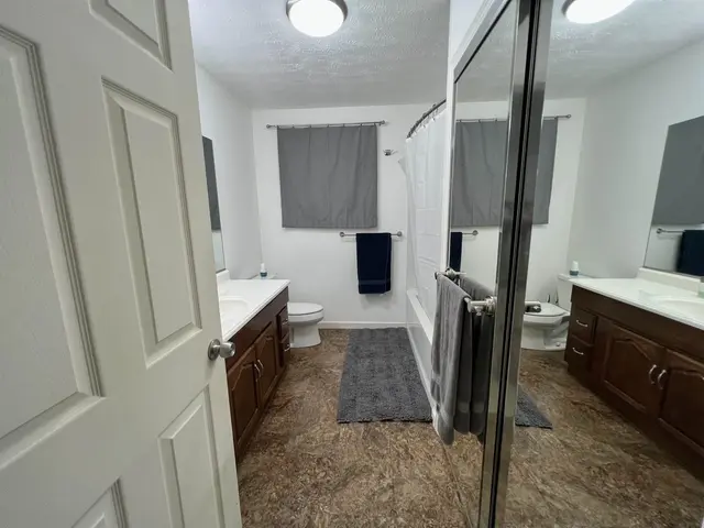 Listing Image for 2868 Old Haleakala Hwy 13 of 41