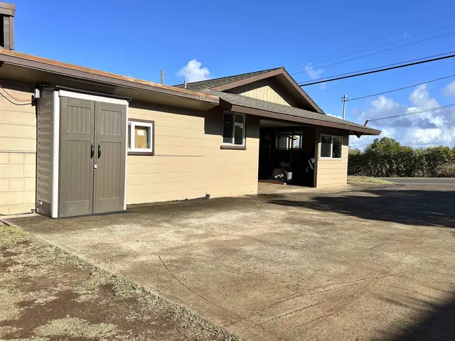 Listing Image for 2868 Old Haleakala Hwy 23 of 41