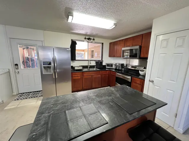 Listing Image for 2868 Old Haleakala Hwy 6 of 41