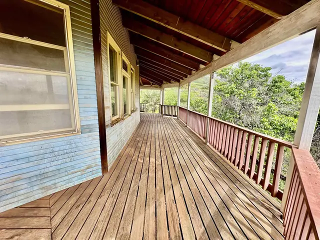 Listing Image for 161 Waiokama Pl 51 13 of 48