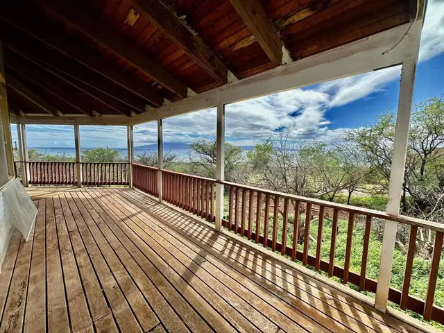 Listing Image for 161 Waiokama Pl 51 14 of 48