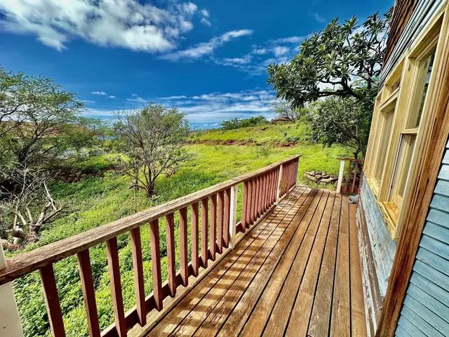 Listing Image for 161 Waiokama Pl 51 15 of 48