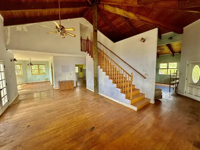 Listing Image for 161 Waiokama Pl 51 16 of 48
