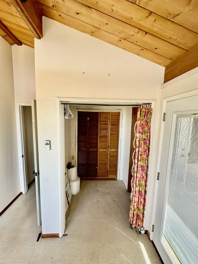 Listing Image for 1085 Nauwe St 32 of 44