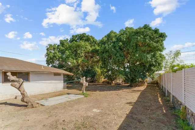 Listing Image for 433 Kahiki St 16 of 21