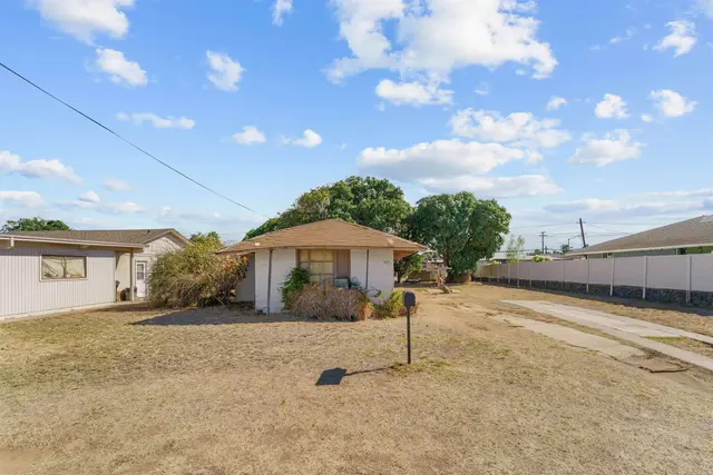 Listing Image for 433 Kahiki St 2 of 21