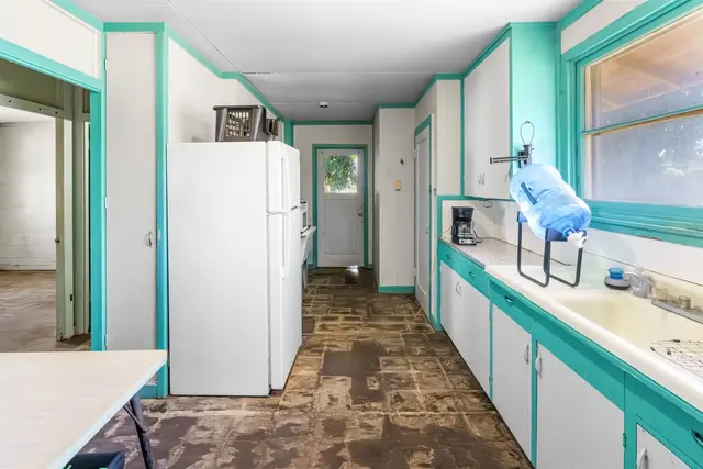 Listing Image for 433 Kahiki St 4 of 21
