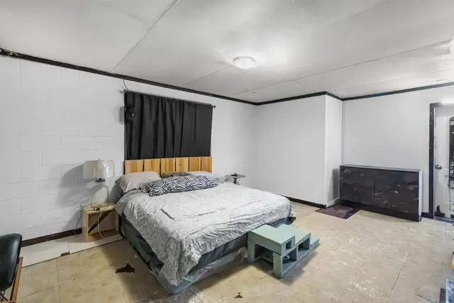 Listing Image for 433 Kahiki St 9 of 21