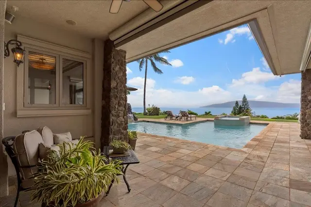 Listing Image for 75 E Huapala Pl B 21 of 50