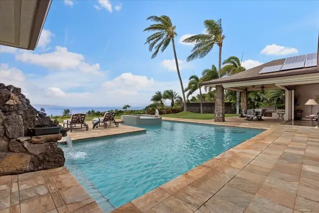 Listing Image for 75 E Huapala Pl B 3 of 50