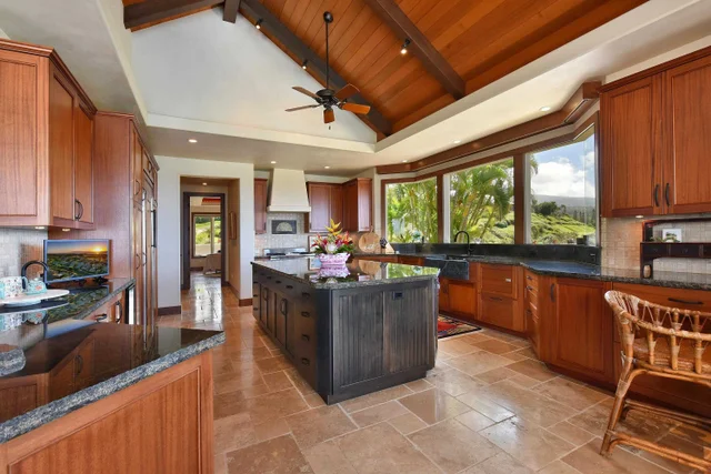 Listing Image for 100 Woodrose Pl 15 of 50