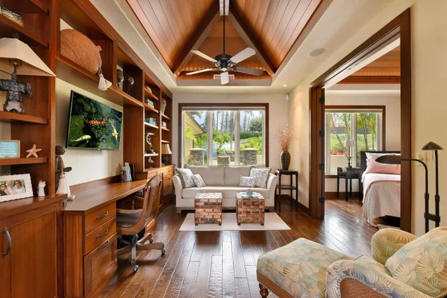 Listing Image for 100 Woodrose Pl 25 of 50