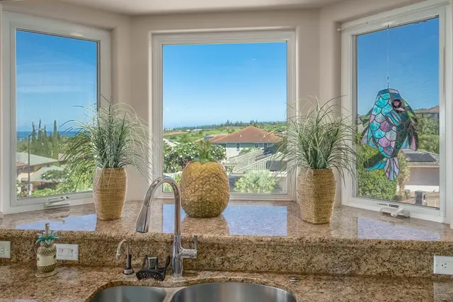 Listing Image for 8 Lily Pl 25 of 50